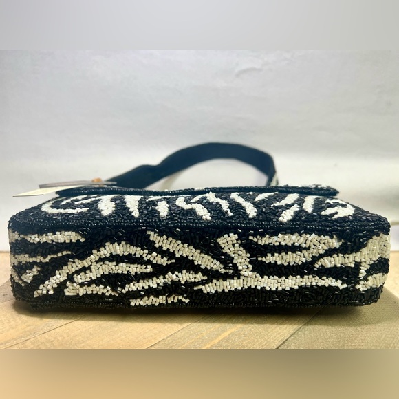 Viral Zebra Beaded Bag!! - Picture 7 of 9